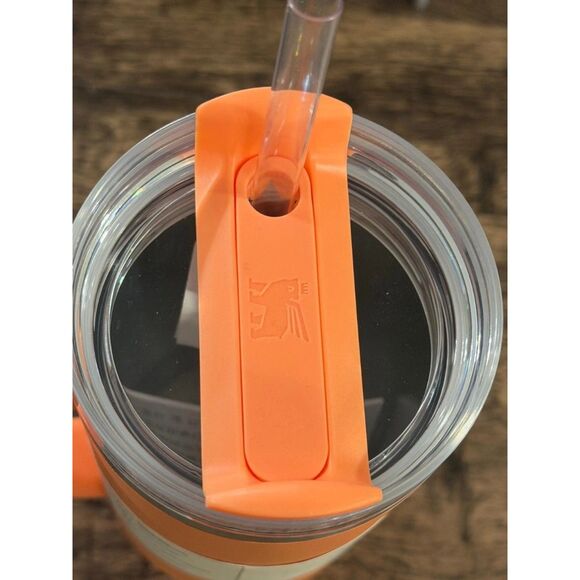 STANLEY Quencher Tumbler Target Exclusive Fusion Coral 30 oz - Picture 7 of 8